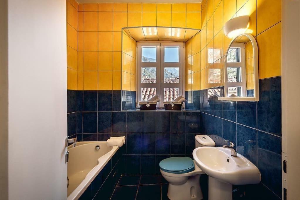 Old Town Experience Apartment Kotor Bagian luar foto